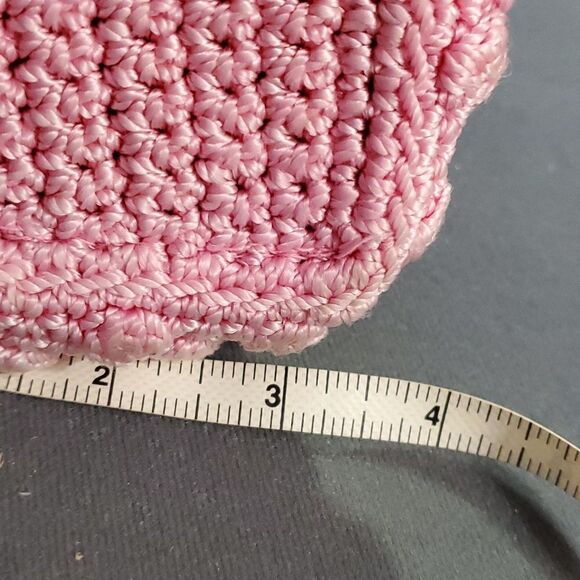 Adorable hand made pink crochet purse. Snap closure.‎ With handle. Y2K - Picture 9 of 10